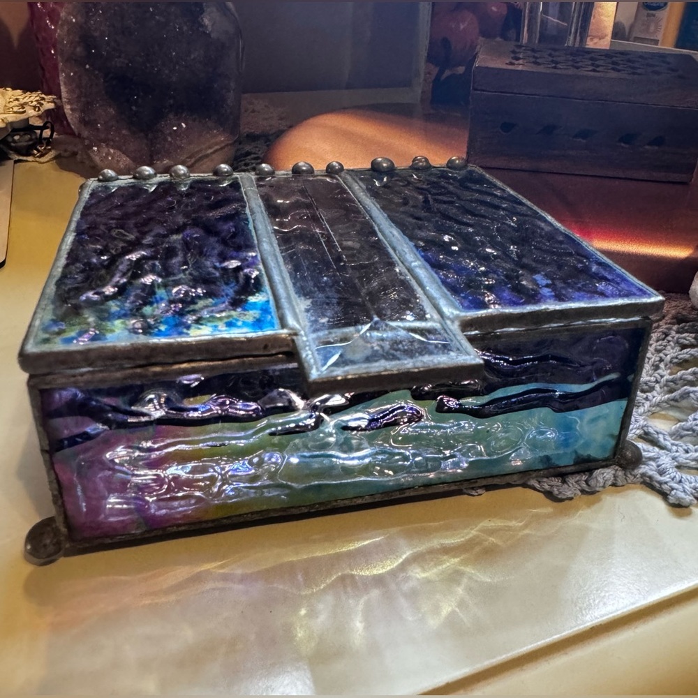 Iridescent Stained Glass Trinket Box✨ - Picture 11 of 16